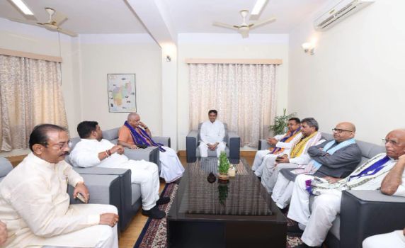 BJP national GS (org) B.L. Santosh arrives in Tripura ahead of VC polls, holds meeting.